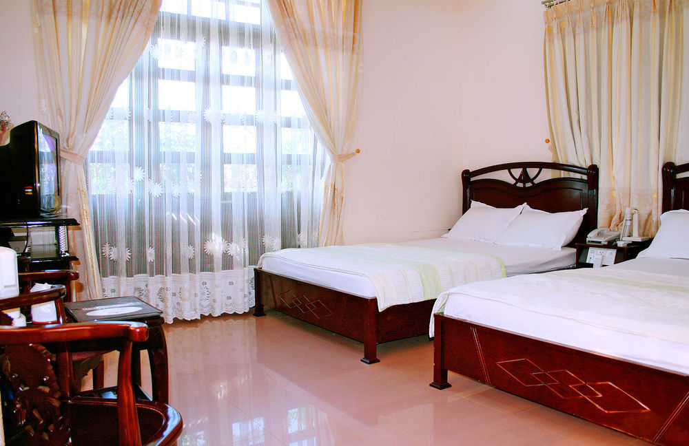 Oyo 563 Phu Thinh Hotell Nha Trang Exteriör bild