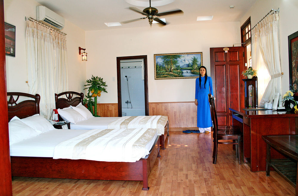 Oyo 563 Phu Thinh Hotell Nha Trang Exteriör bild
